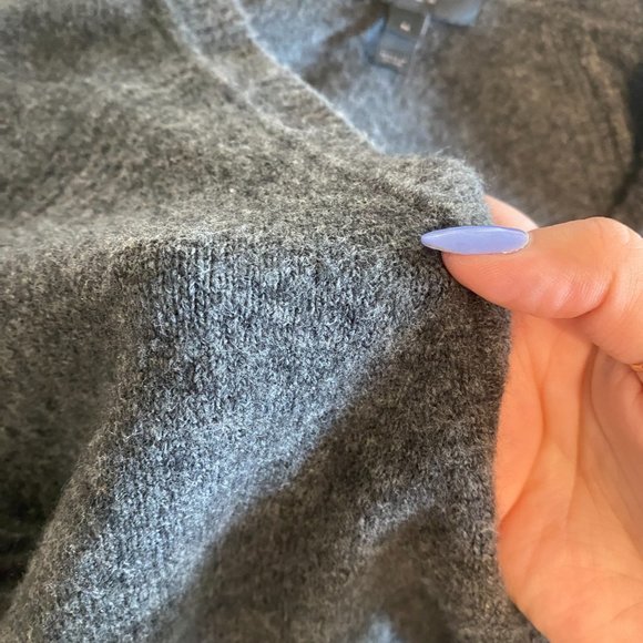 Cashmere J. Crew Sweater - Picture 4 of 4